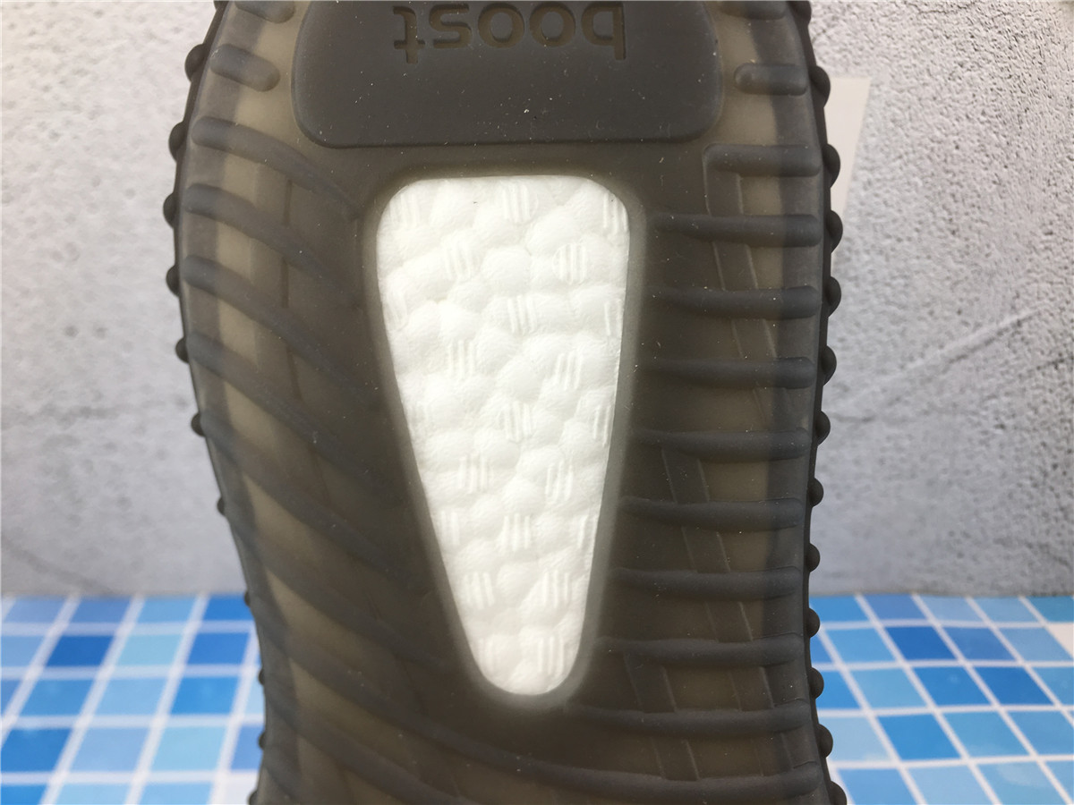 Yeezy Boost 350 V2 Ash Stone GW0089